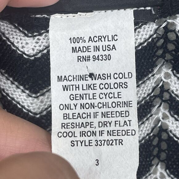 Torrid Y2K Black White Top Plus Size 3X Short Sleeve Perforated Semi Open Knit - Picture 9 of 11